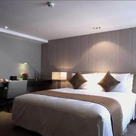Ozlem 2 Aparthotel 4*