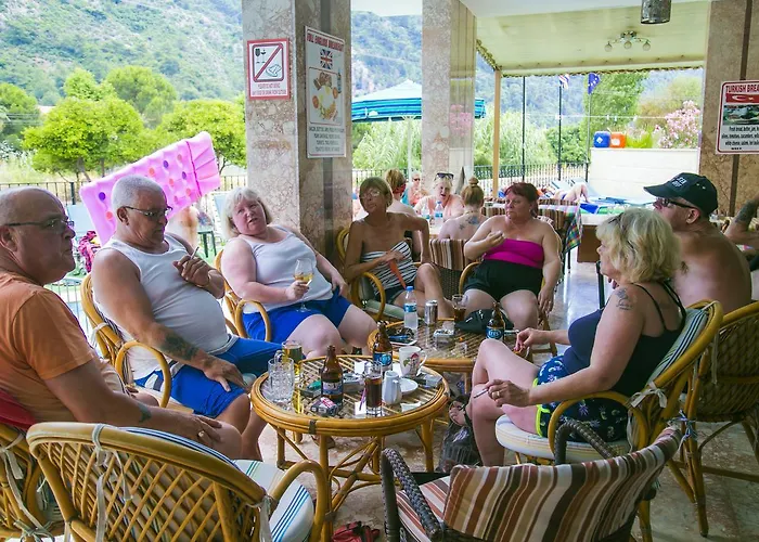 Ozlem 2 Hotel apartamentowy 4*